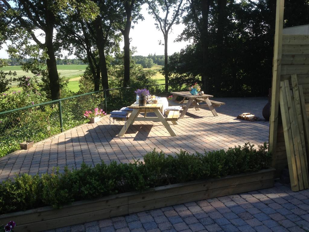 B&B Op De Brabantse Wal Halsteren Екстериор снимка