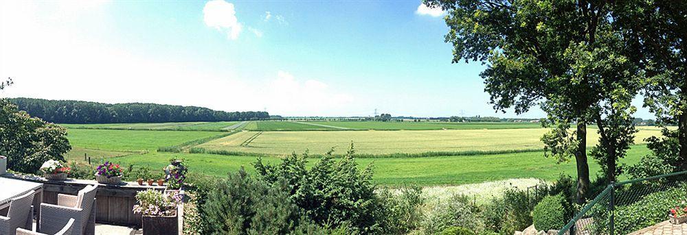 B&B Op De Brabantse Wal Halsteren Екстериор снимка